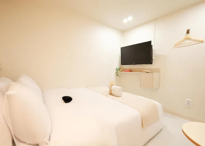 Otel The Shim Hoegi Seul