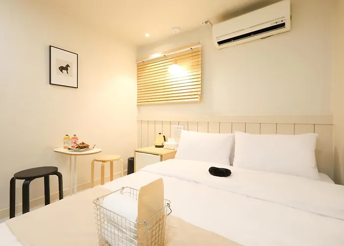 The Shim Hoegi Otel
